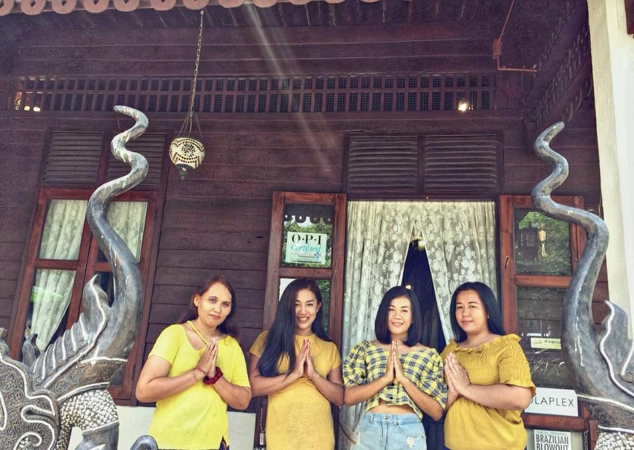 Baan Sithepaban Guesthouse Phitsanulok Exterior foto